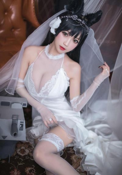 他揉捏她两乳不停呻吟微博_1080电影完整版在线观看
