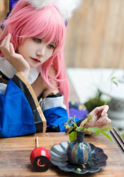 金发美女大战黑人双枪_4K手机免费观看完整