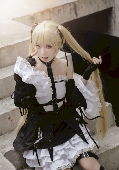 二次元动漫人物在线观看_午夜在线观看完整版