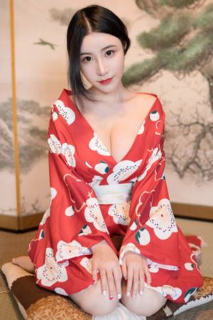 伦理年轻漂亮的岳中文_超清迅雷电影在线