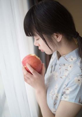 花季美好的一天从夜晚开始_4K免费在线观看