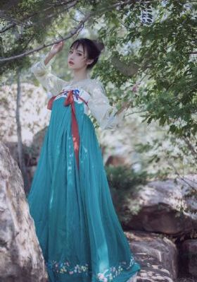 愉快的交换夫妇4中文hd_超清免费观看